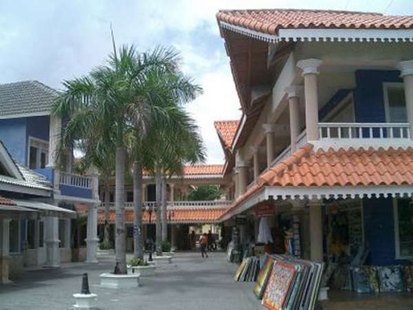 Bavaro Shopping Center